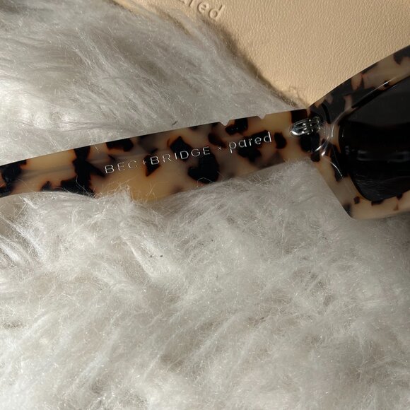 Pared Eyewear Bec & Bridge x Pared PETITE AMOUR Sunglasses - Picture 5 of 7